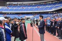 Tham dự lễ bế mạc “Giải đấu chung kết Taiki Life Heroes Cup lần thứ 16”