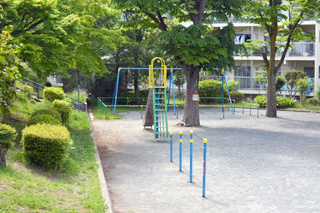 南長津田公園の遊具