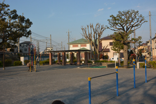 長津田第二公園の鉄棒