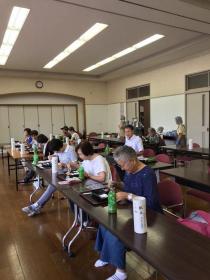 お楽しみ昼食会1