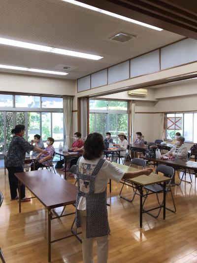 A tea drinking party in the housing complex district of Tokaichiba 2