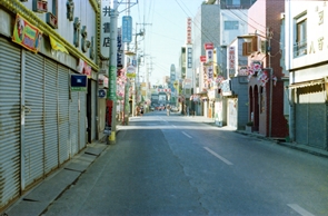 9701-002中山商店街