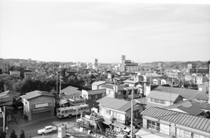 9701-053バス停西村橋付近