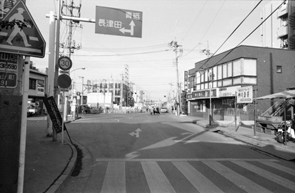 9701_054_バス停西村橋付近