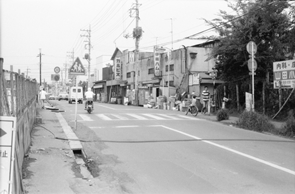 9701_130_現長泉寺前信号付近