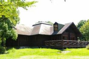 霧が丘公園こどもログハウス