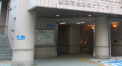 Indicates the exterior of Yokohama City Mutsu Community Care Plaza.