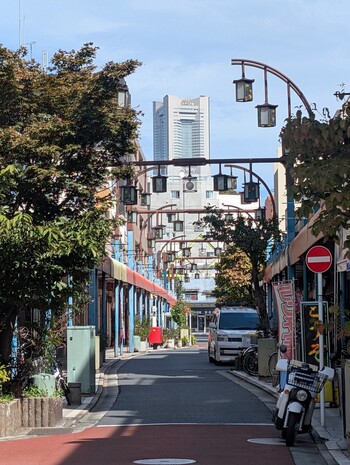 区民賞作品_昼下がりの商店街