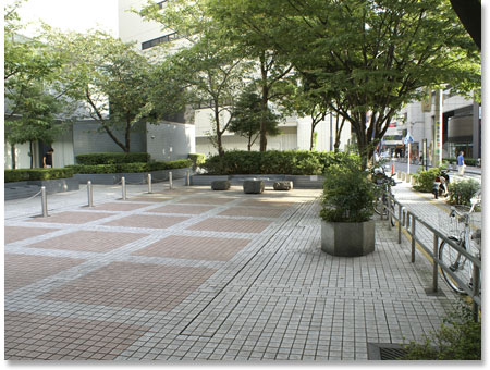 Kitasaiwai hiroba Parque