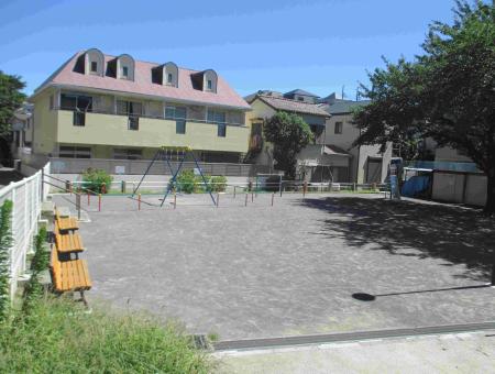 西戸部三丁目公園