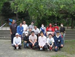 Group photo of Karuizawa Park Protection Association and leisurely farm