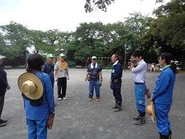 Group photo of Kamonyama　Park Protection Association
