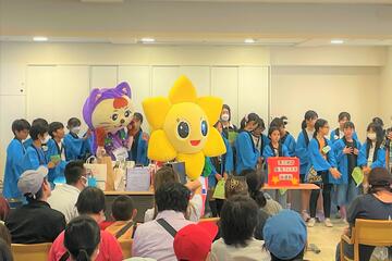 稲荷台小学校のボランティアの皆さん 