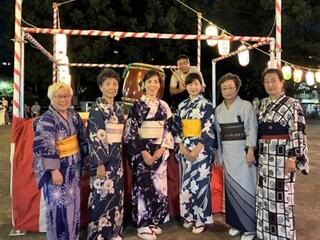 踊りのお手本となって くださった皆様 