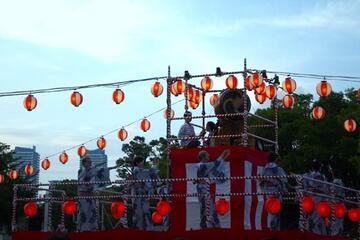 今年も文化協会の皆さんによるお手本の披露  