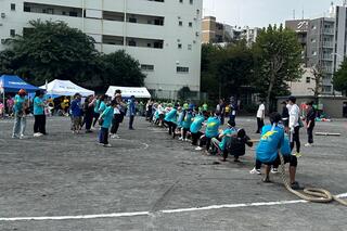 町内対抗　つな引き（1回戦）（第一地区） 