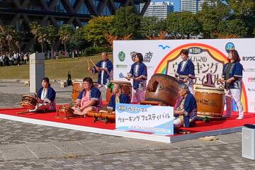 杉豊太鼓同好会による和太鼓の演奏 