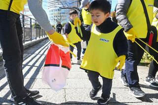 ごみをゲットー！ 