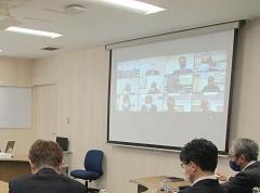 オンライン会議実施の様子