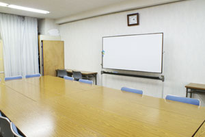 Fotografia do Nisimae Escola primária comunidade casa reunião quarto