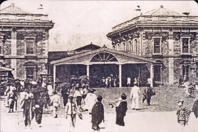 Hình ảnh nhà ga Yokohama đầu tiên