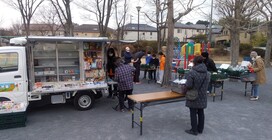 小菅ケ谷第四公園移動販売写真