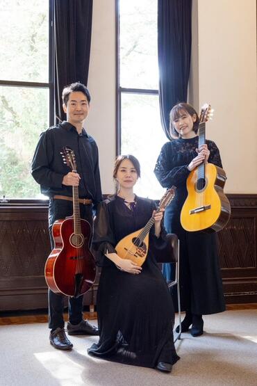 マンドリンアンサンブル Charante写真