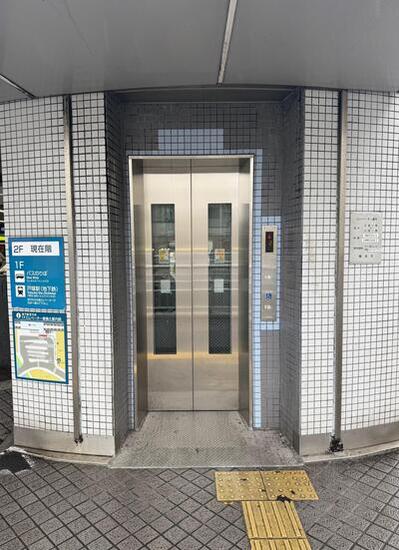 駅舎エレベーター
