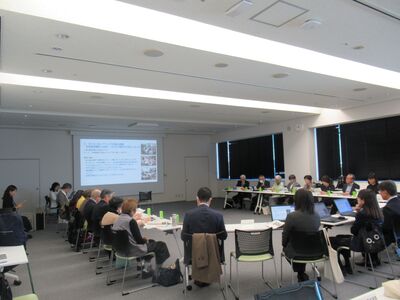 令和７年度第３回推進委員会の様子の写真